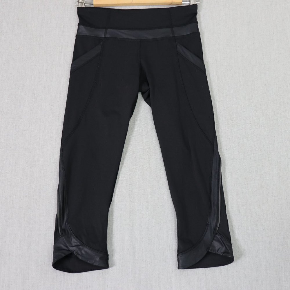 Lululemon Athletica Leggings Womens 4 Chase Me Crop II Black with Satin Trim